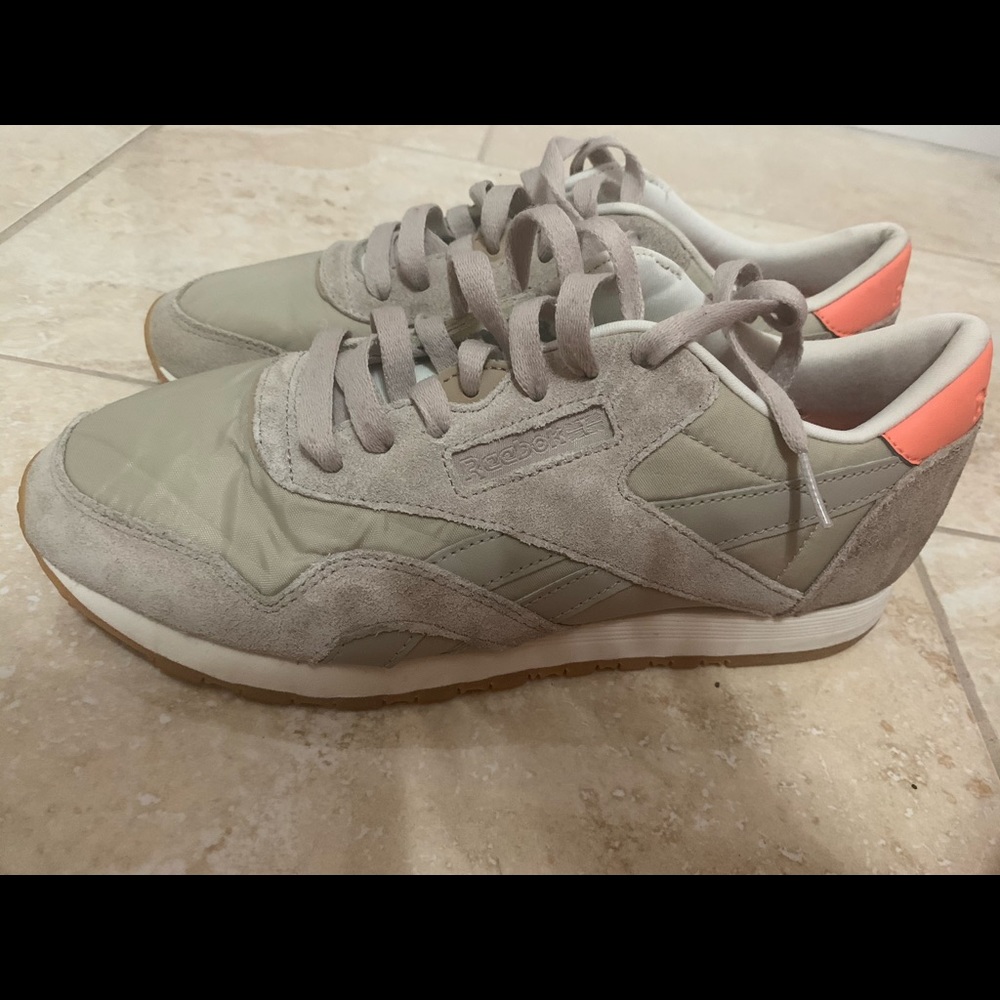 Reebok classics